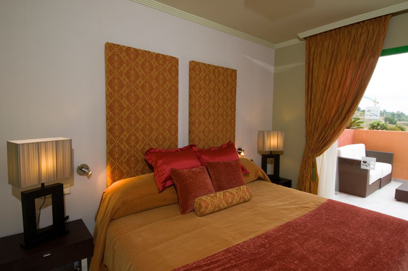 Holiday Palace